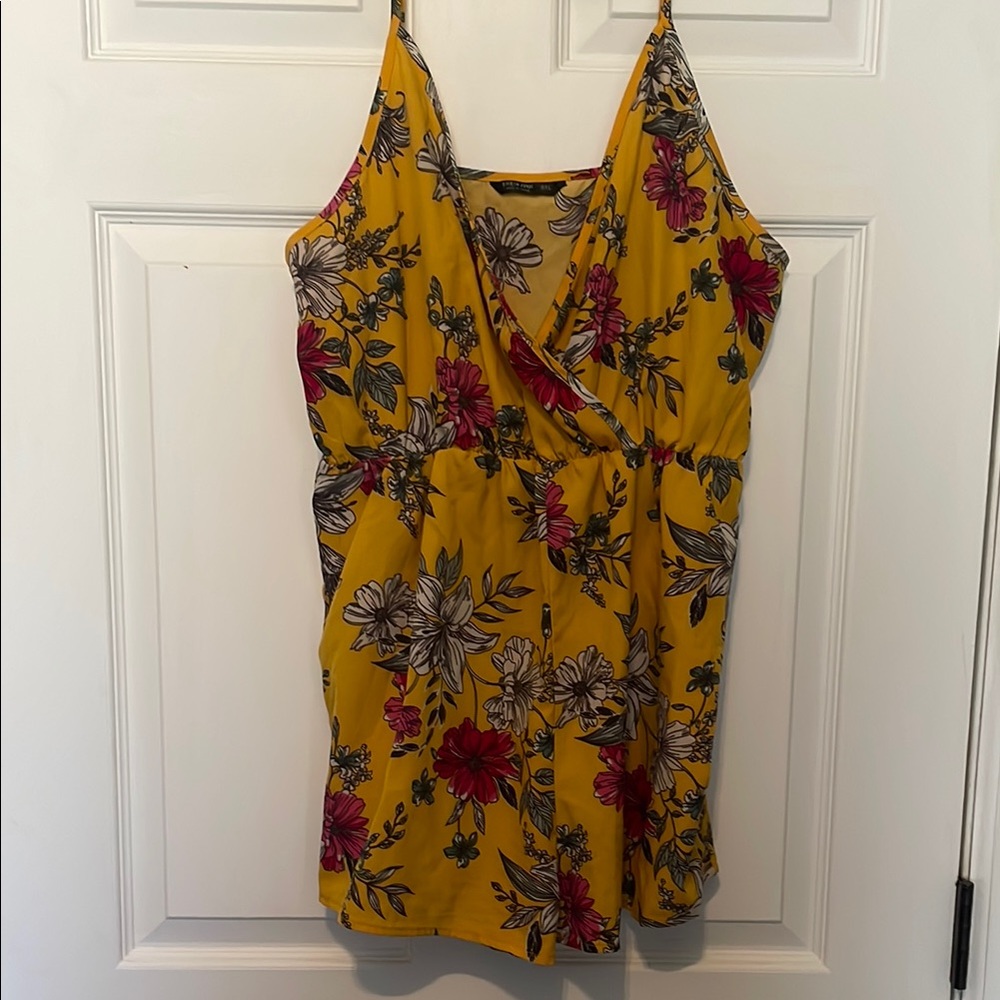Floral Yellow sleep romper